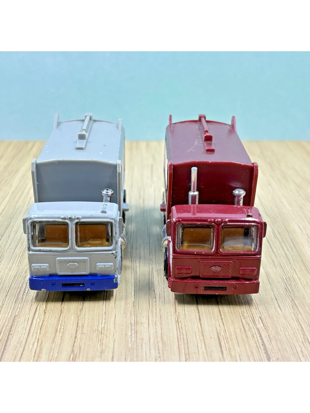 Lot of 2 Road Champs Garbage Trucks Waste Management & USA Waste Services